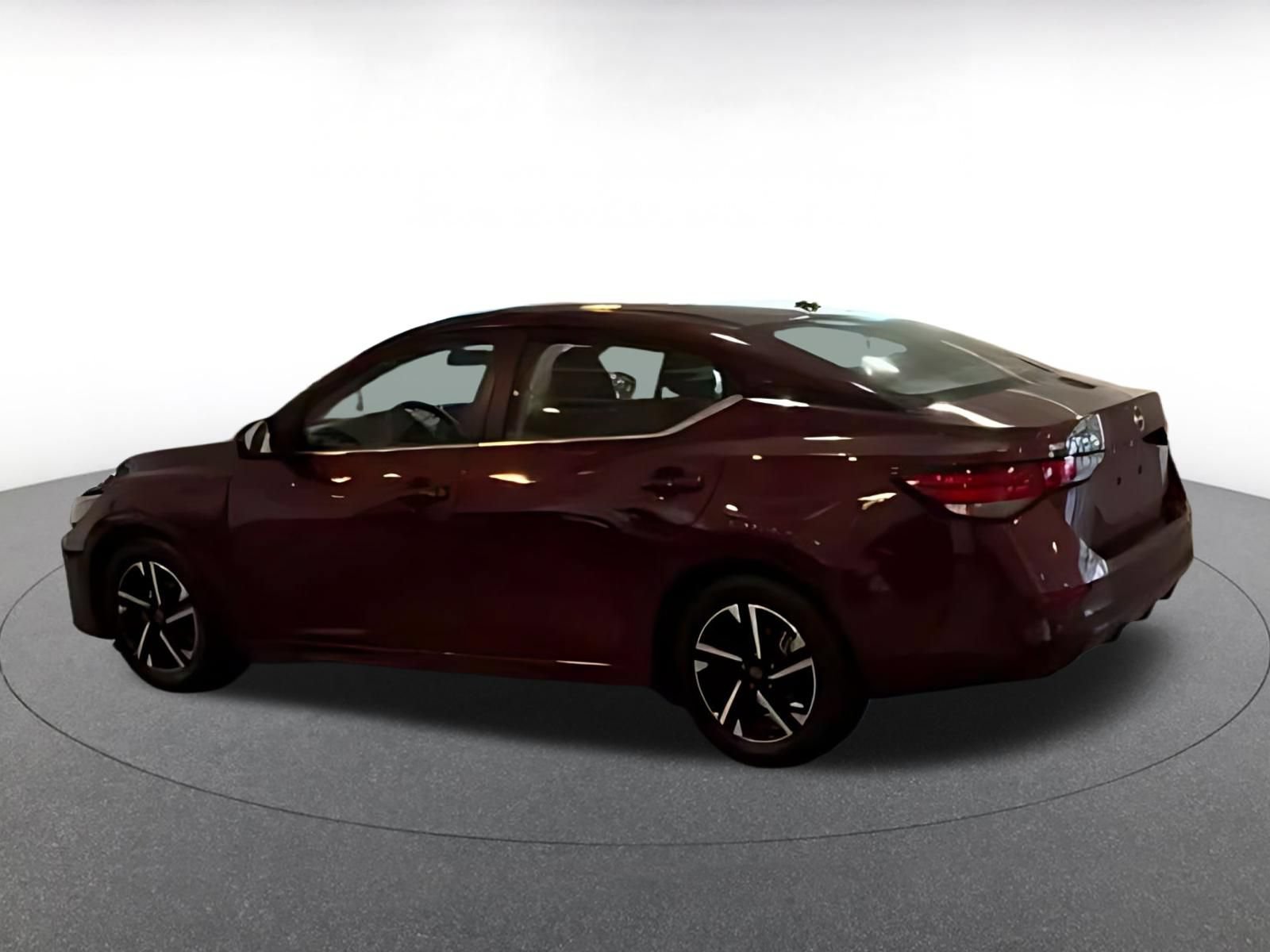 Used 2025 Nissan Sentra SV FWD image 12