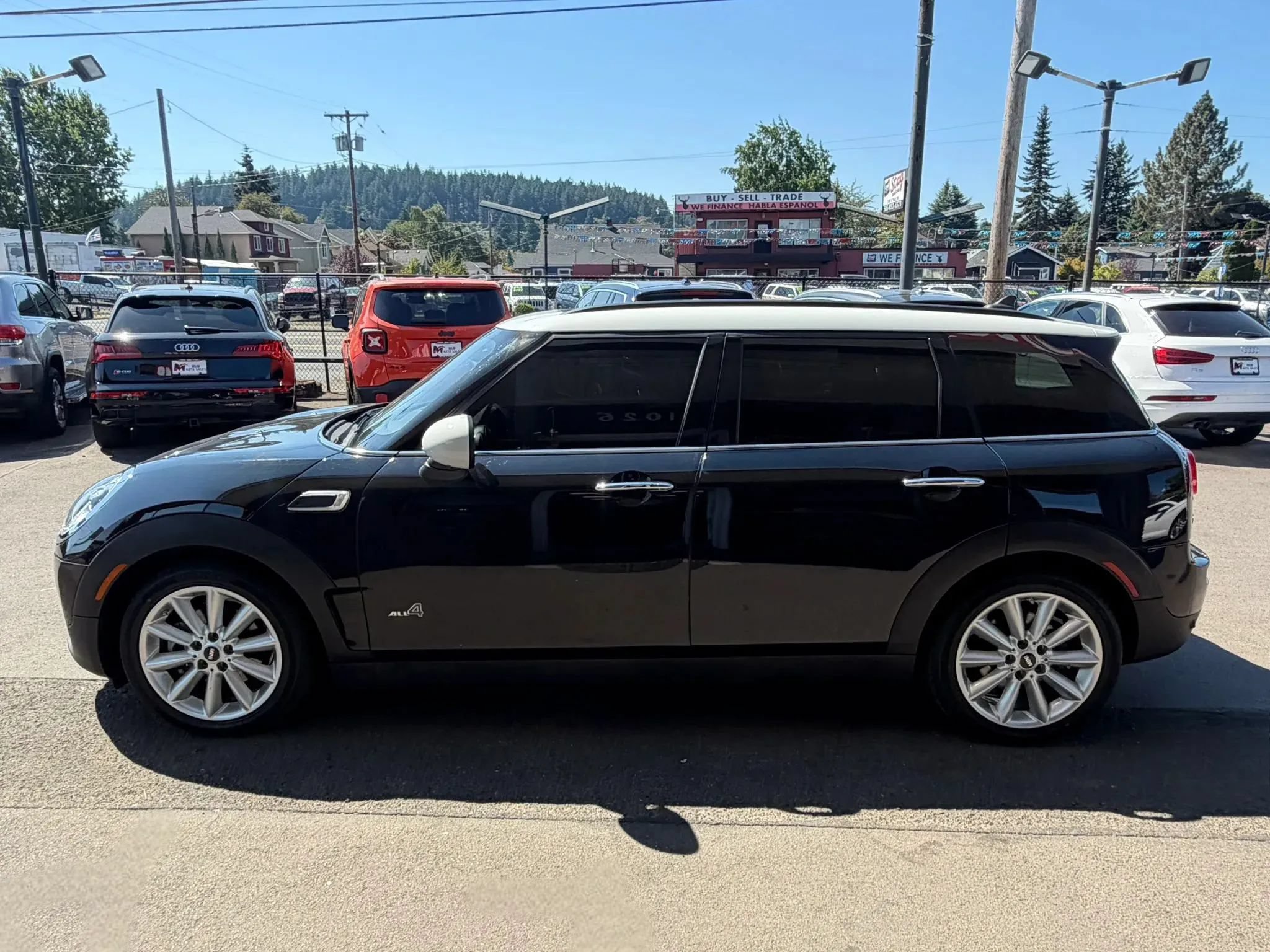 Used 2017 MINI Cooper Clubman ALL4 AWD/4WD image 10