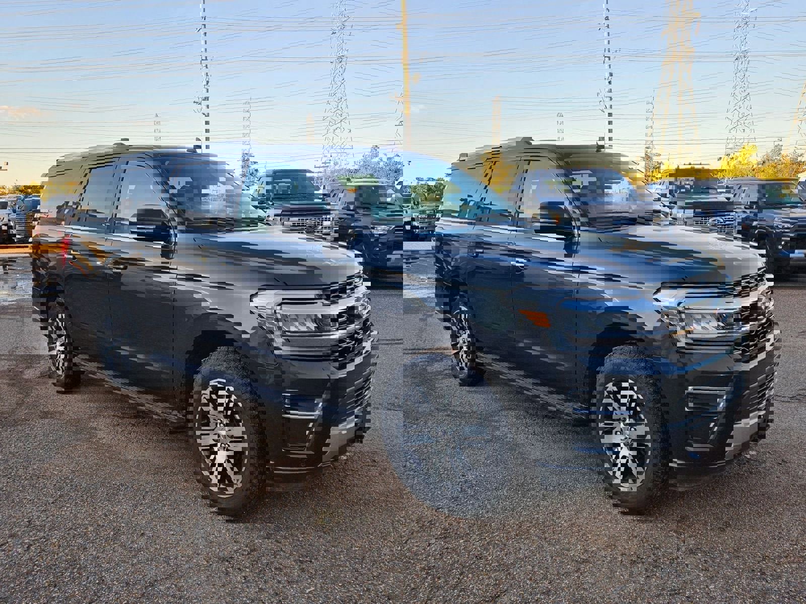 Used 2024 Ford Expedition Max Limited image 40