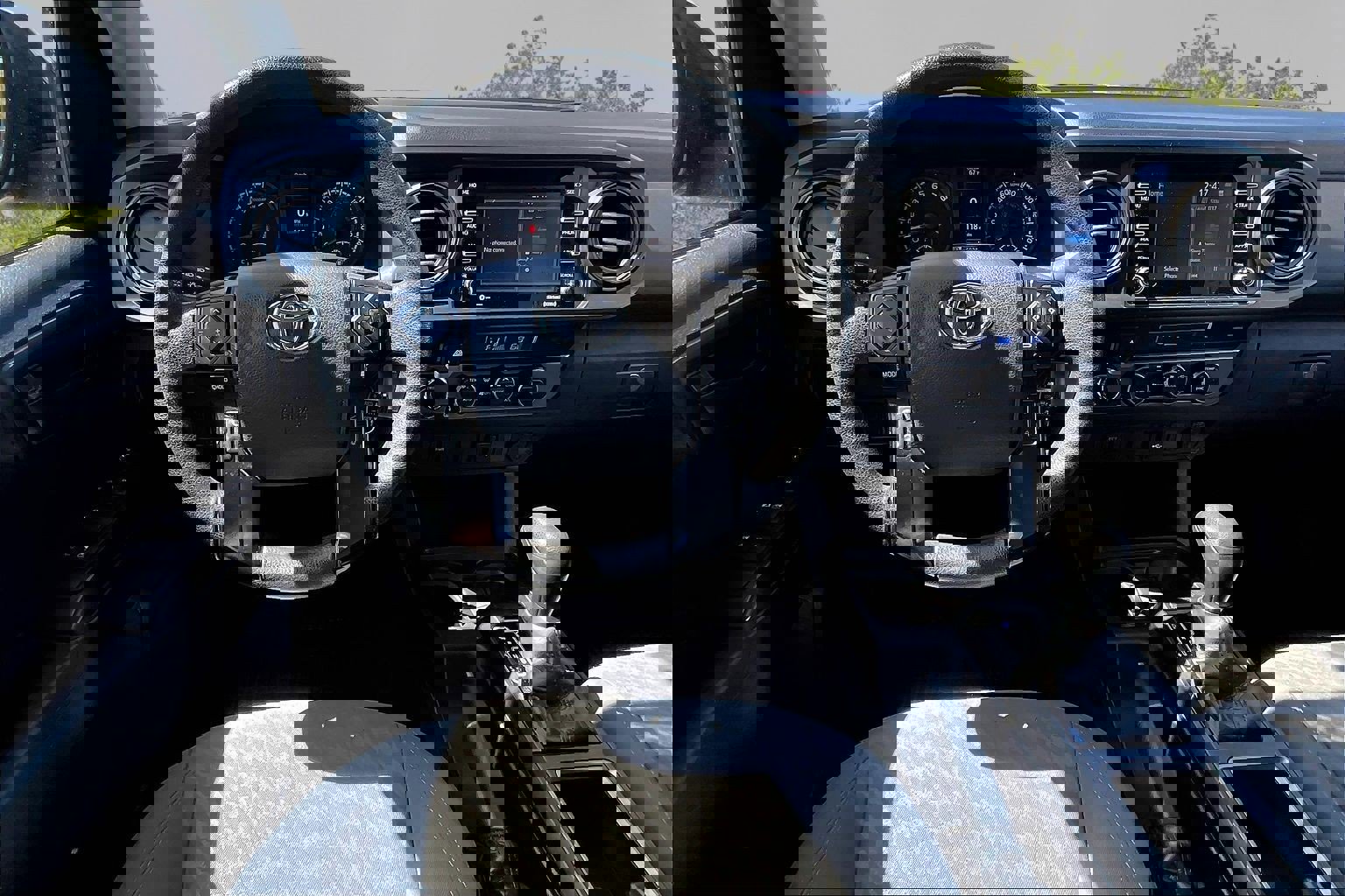 Used 2021 Toyota Tacoma SR image 5