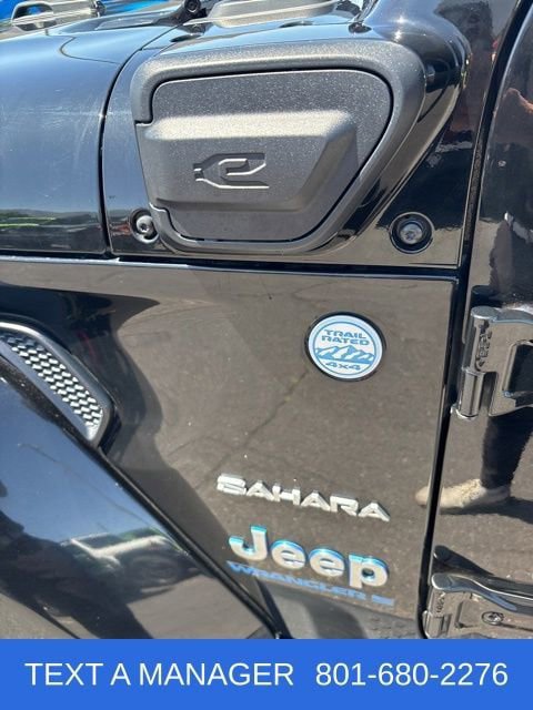 Used 2023 Jeep Wrangler Unlimited Sahara w/ Cold Weather Group AWD/4WD image 13