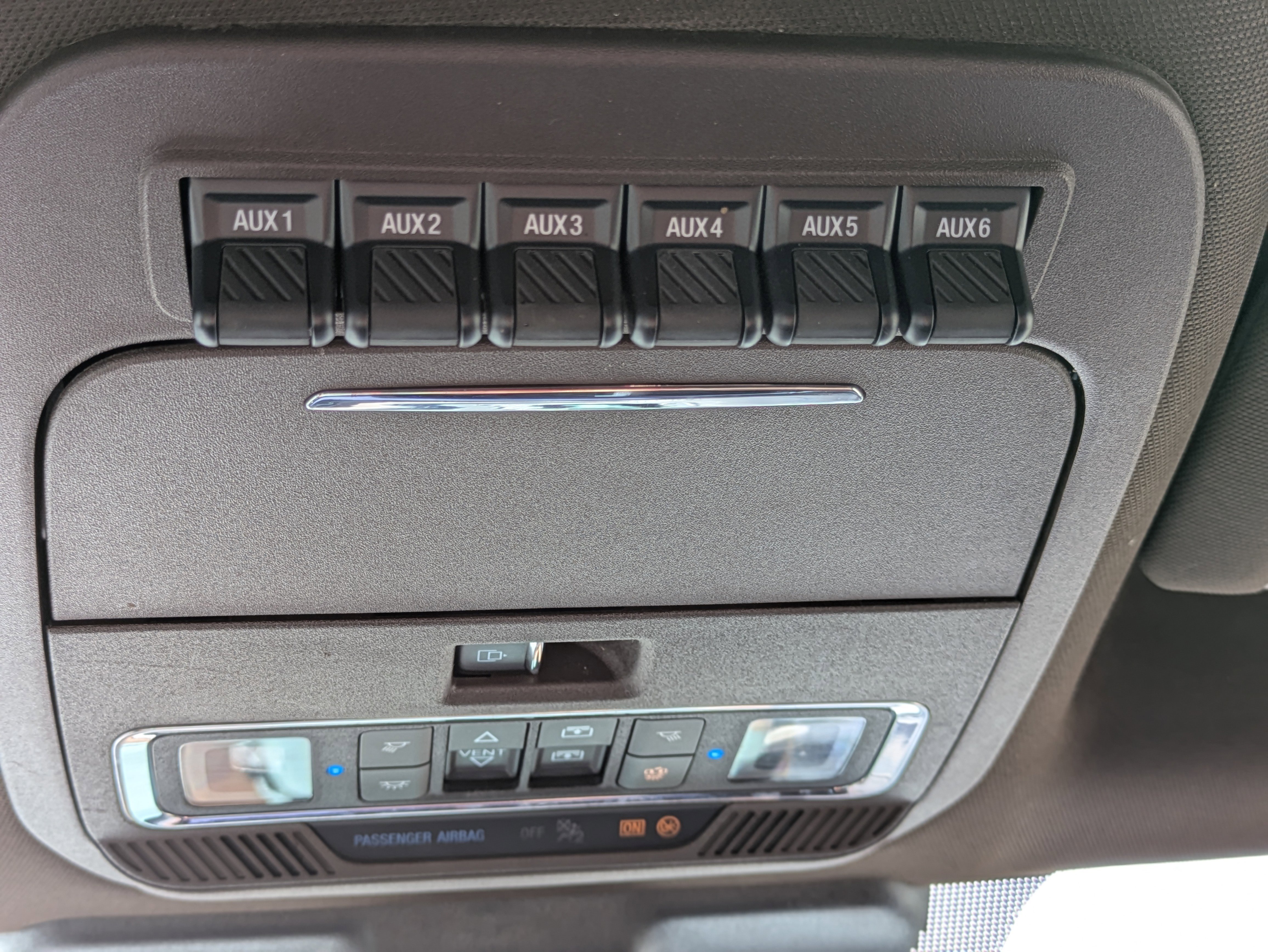 Used 2024 Ford F250 King Ranch w/ Chrome Package image 32