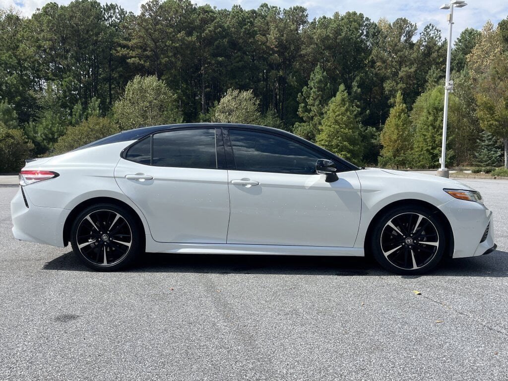 Used 2020 Toyota Camry XSE image 30