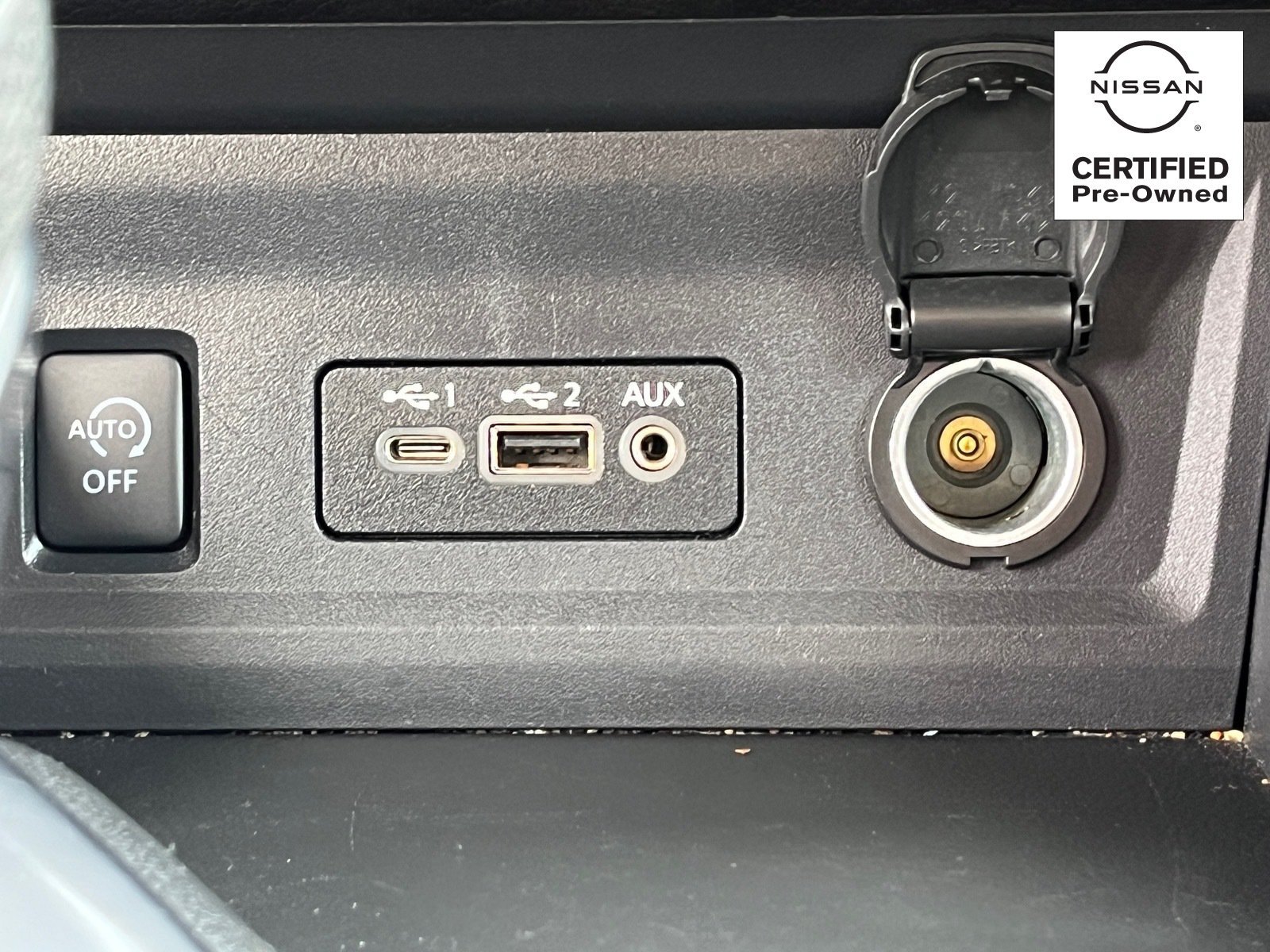 Certified 2024 Nissan Sentra SV FWD image 23