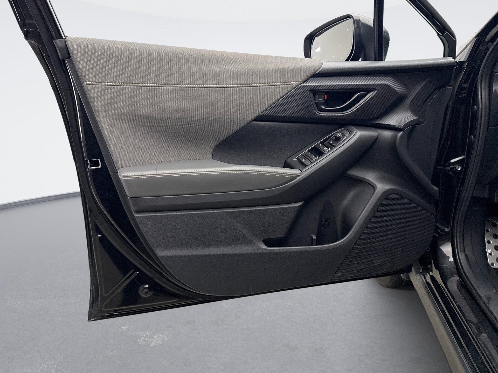 Used 2024 Subaru Crosstrek 2.5i Sport image 9