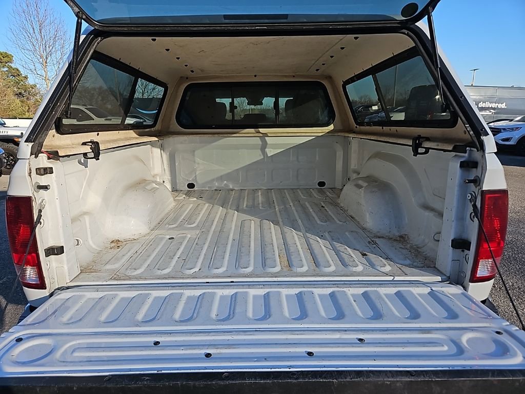 Used 2019 RAM 1500 Classic SLT image 7