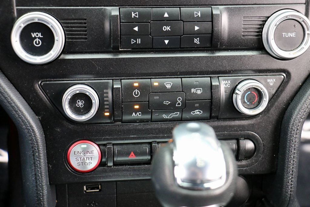 Used 2023 Ford F150 Raptor w/ Raptor Carbon Fiber Package image 23