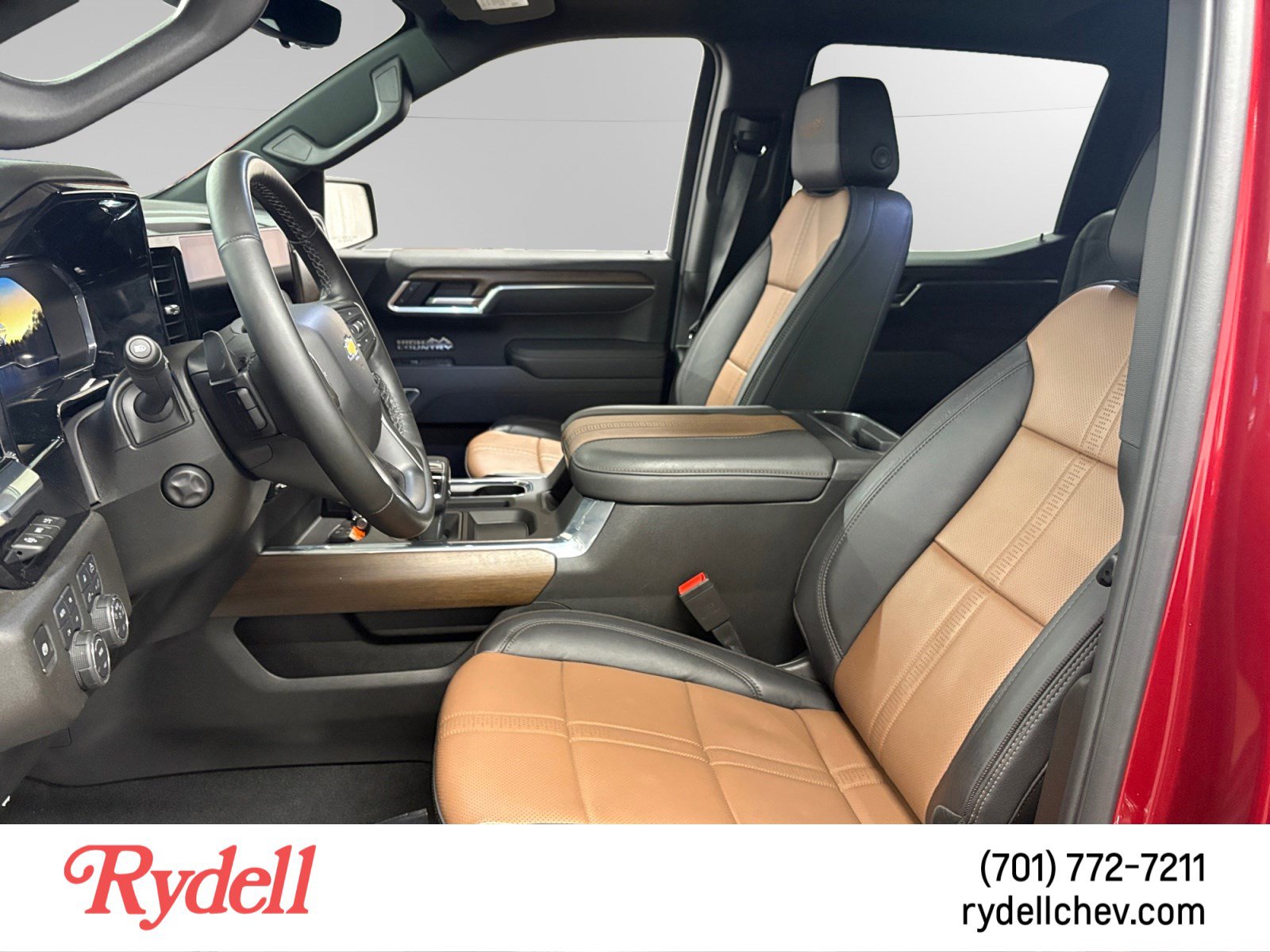 Used 2025 Chevrolet Silverado 1500 High Country w/ High Country Premium Package image 10