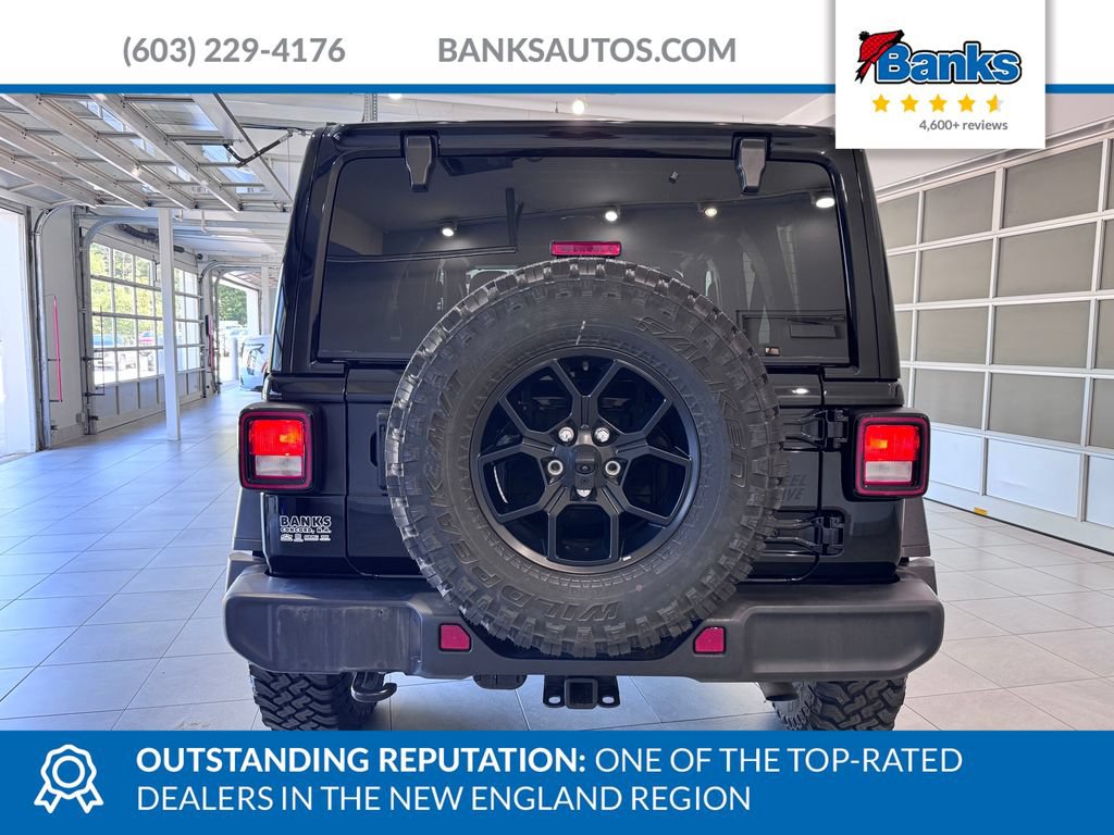 Used 2025 Jeep Wrangler Unlimited Sport AWD/4WD image 7