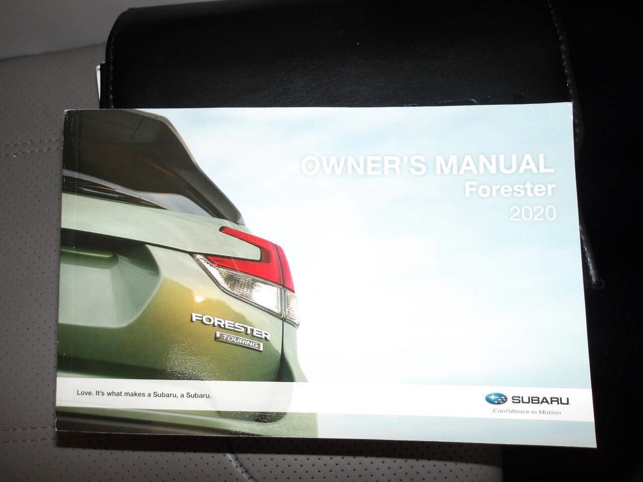 Used 2020 Subaru Forester Limited w/ Popular Package #3 image 32