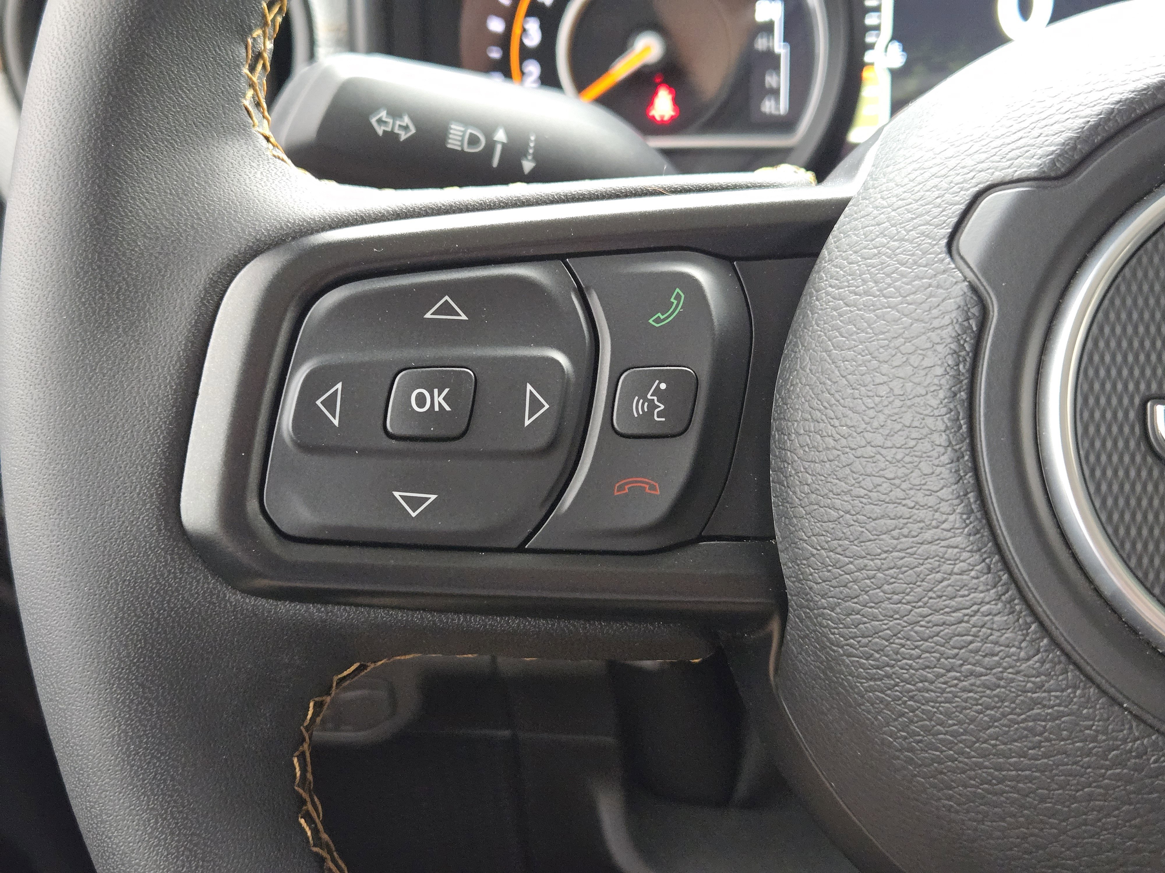 Used 2024 Jeep Gladiator Sport image 30