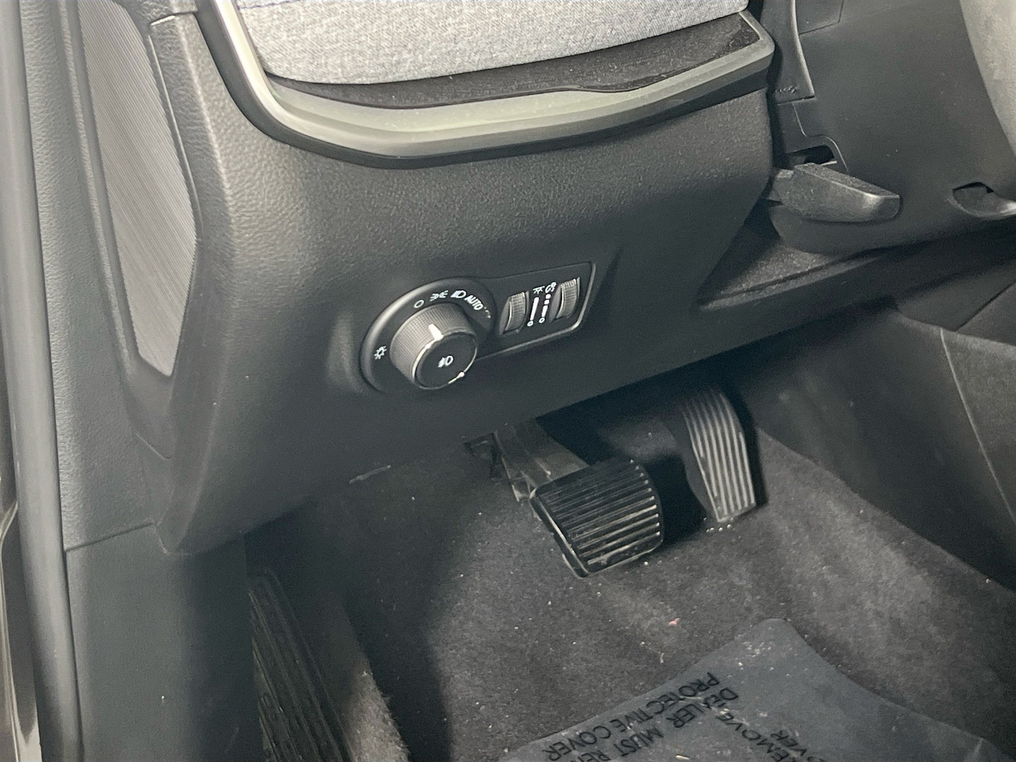 Used 2022 Jeep Compass Latitude AWD/4WD image 10