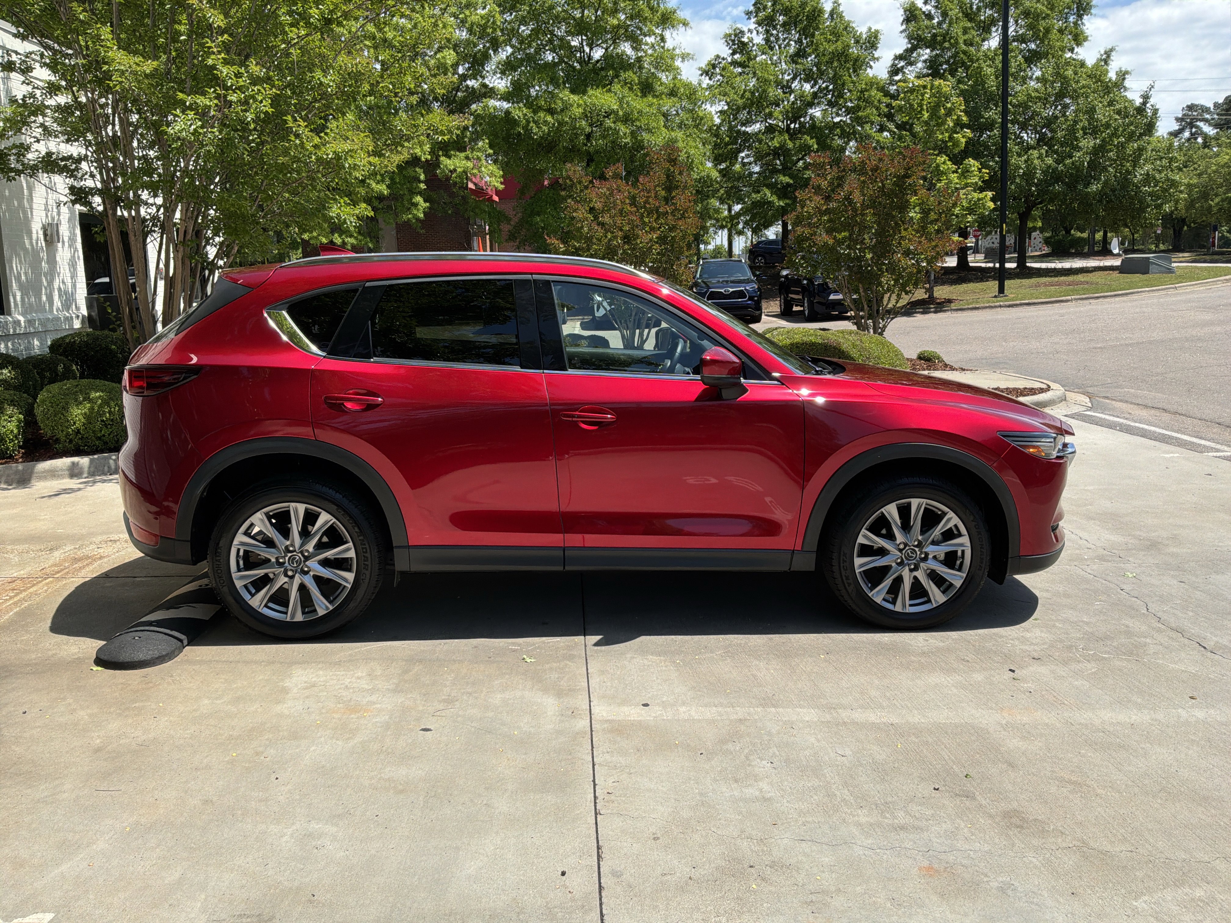 Used 2019 MAZDA CX-5 Grand Touring w/ GT Premium Package FWD image 11