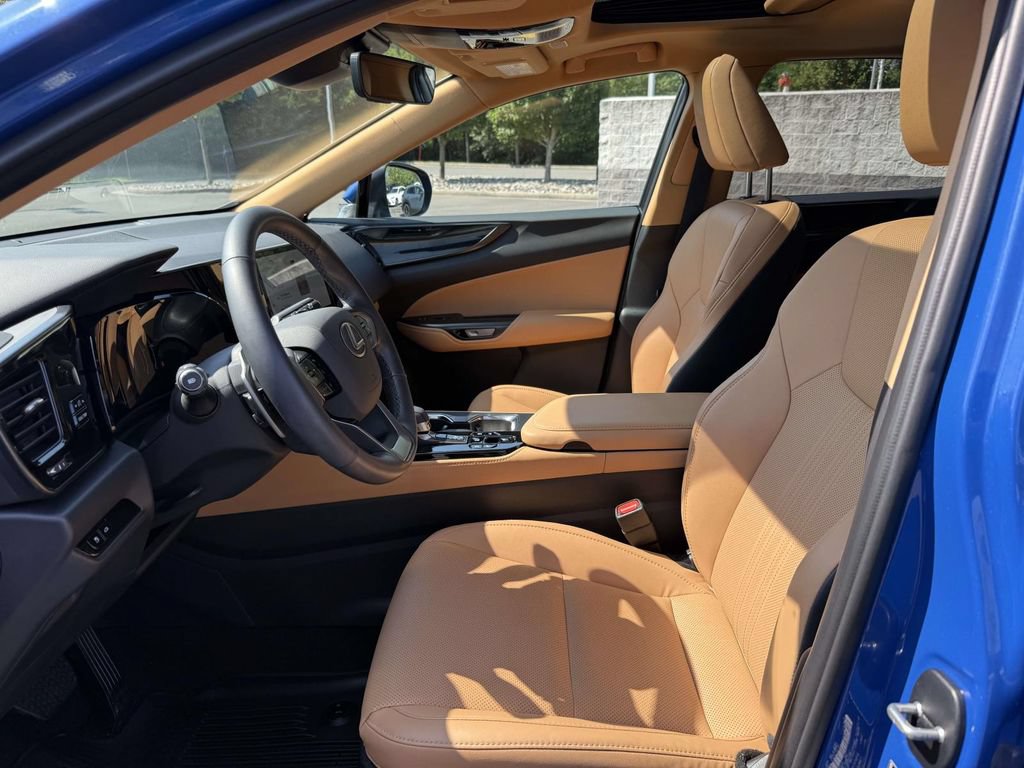 Used 2026 Lexus NX 350 AWD w/ Accessory Package (Z1) image 14