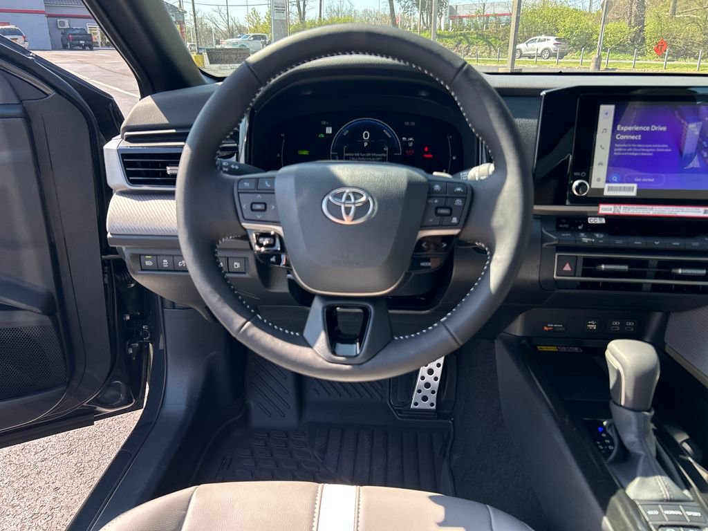 New 2026 Toyota Camry SE FWD image 21