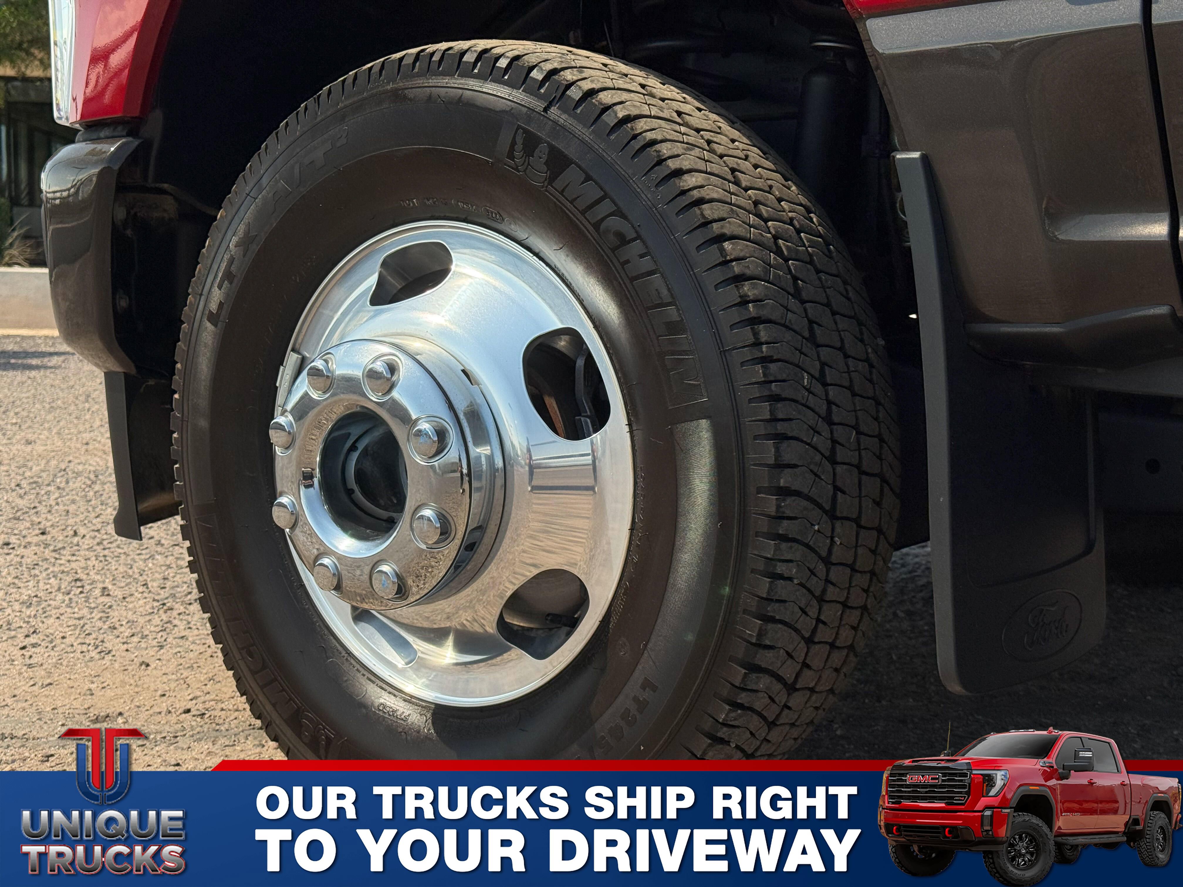 Used 2025 Ford F350 King Ranch image 11