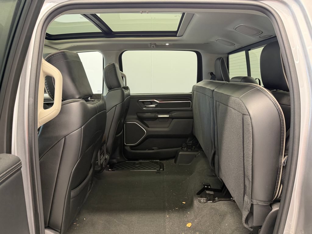 Certified 2022 RAM 1500 Laramie AWD/4WD image 22