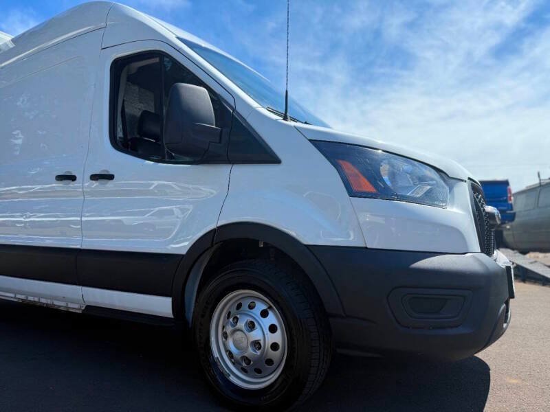 Used 2025 Ford Transit 350 XLT AWD/4WD image 30