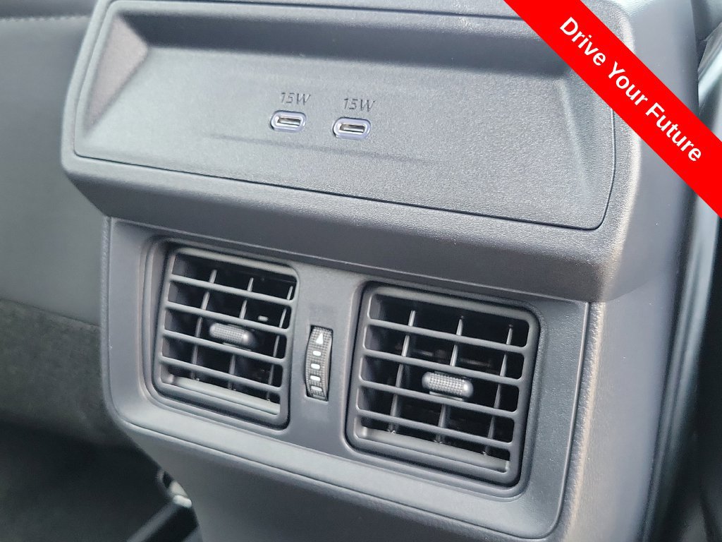 Used 2026 Toyota RAV4 XSE w/ Weather Package AWD/4WD image 23