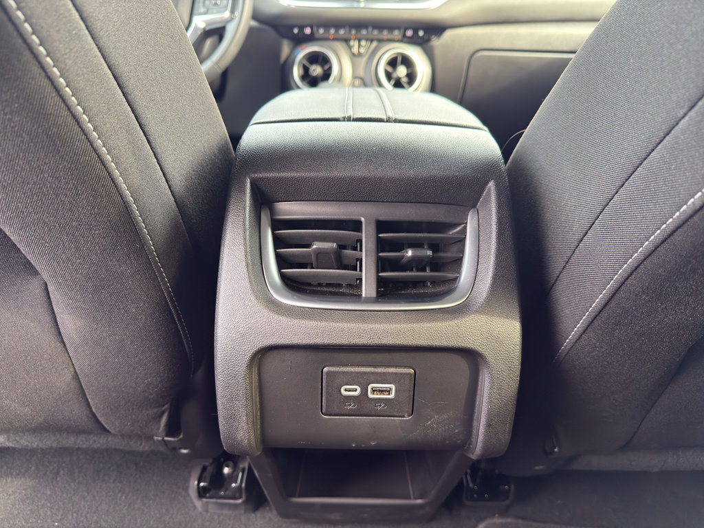Used 2025 Chevrolet Blazer LT image 31