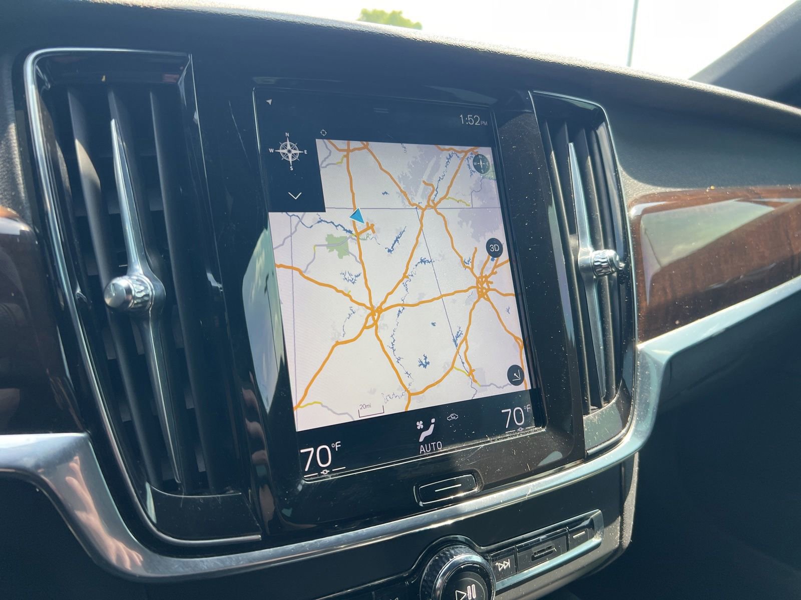 Used 2019 Volvo S90 T5 Momentum FWD image 14