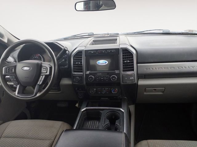 Used 2020 Ford F350 XLT w/ XLT Premium Package AWD/4WD image 11