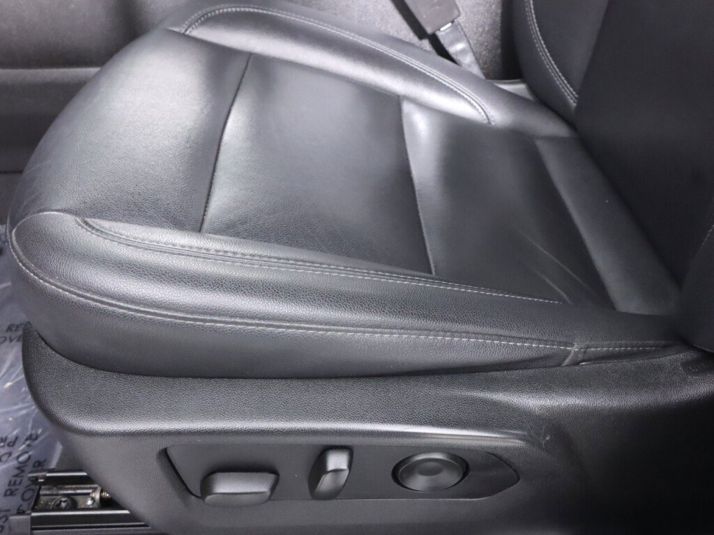 Used 2021 Chevrolet Tahoe LT image 35