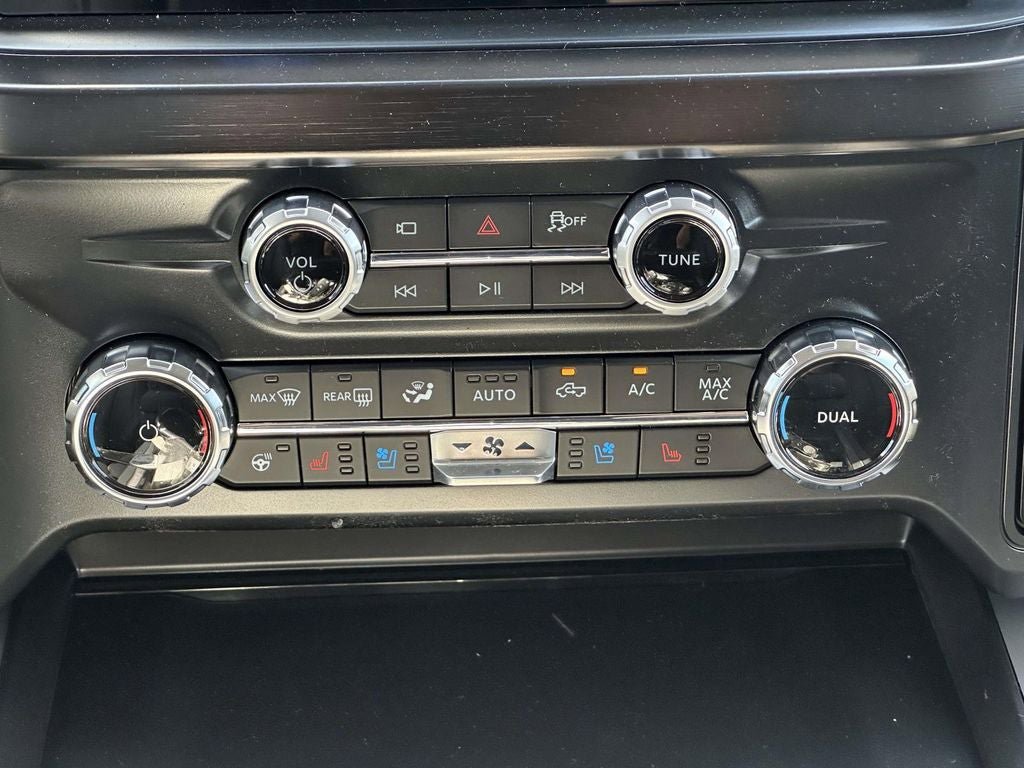 New 2026 Ford F350 Lariat AWD/4WD image 15