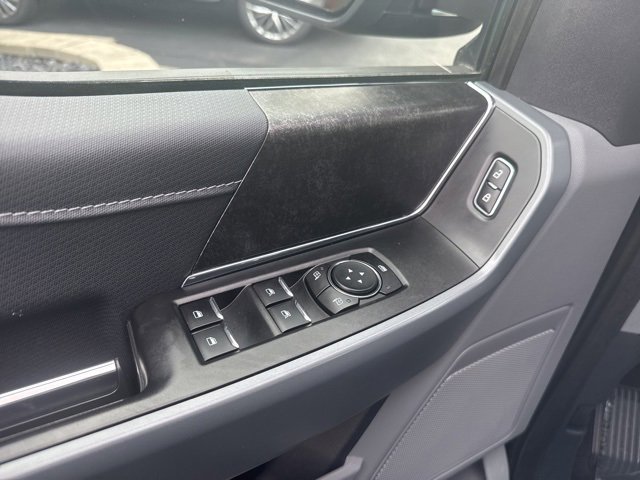 Used 2022 Ford F150 XLT w/ Equipment Group 302A High image 12