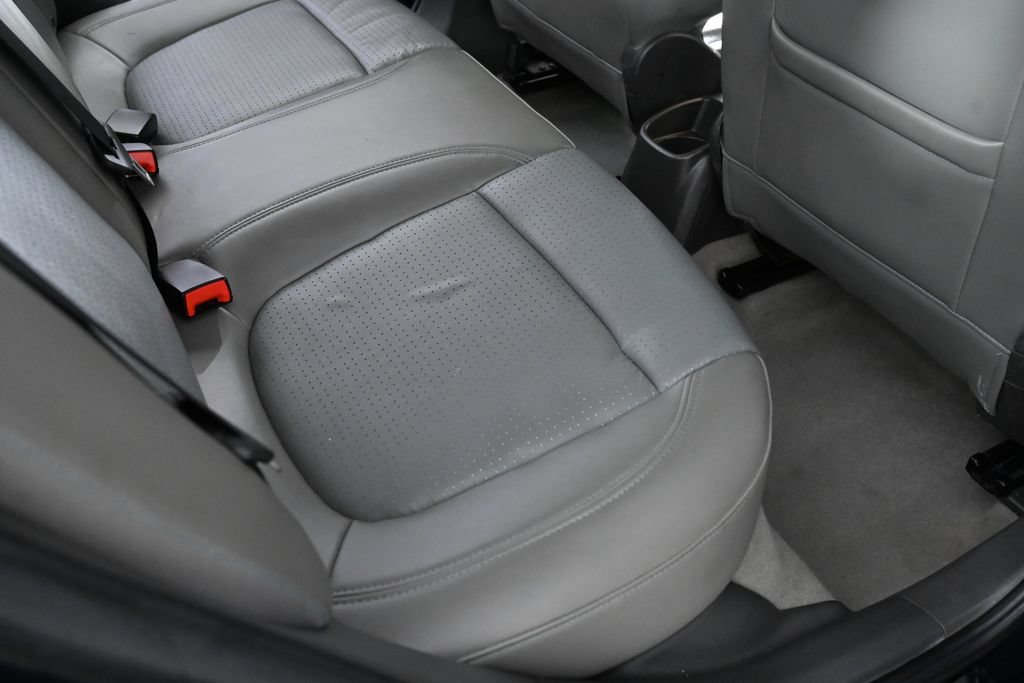 Used 2015 Chevrolet Sonic LTZ w/ Advanced Safety Package FWD image 27