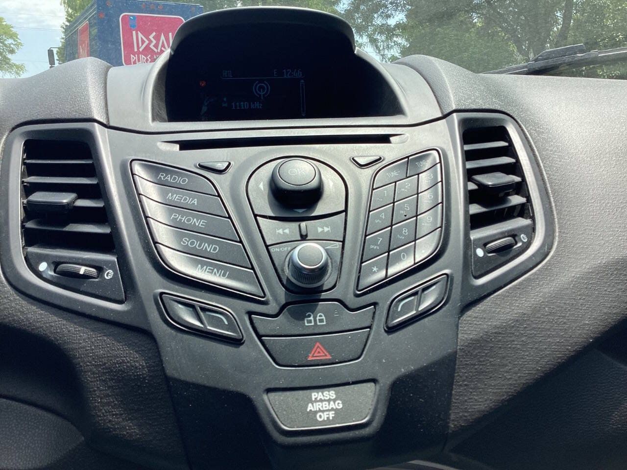 Used 2014 Ford Fiesta SE FWD image 10