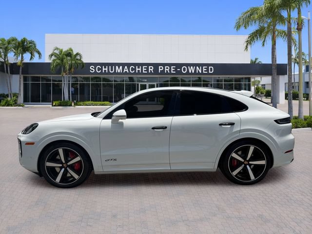 Used 2026 Porsche Cayenne GTS AWD/4WD image 4