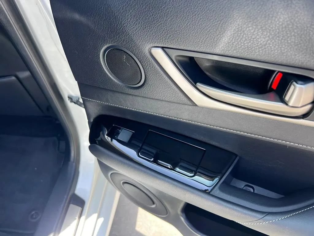 Used 2013 Lexus GS 350 AWD w/ Premium Pkg image 24
