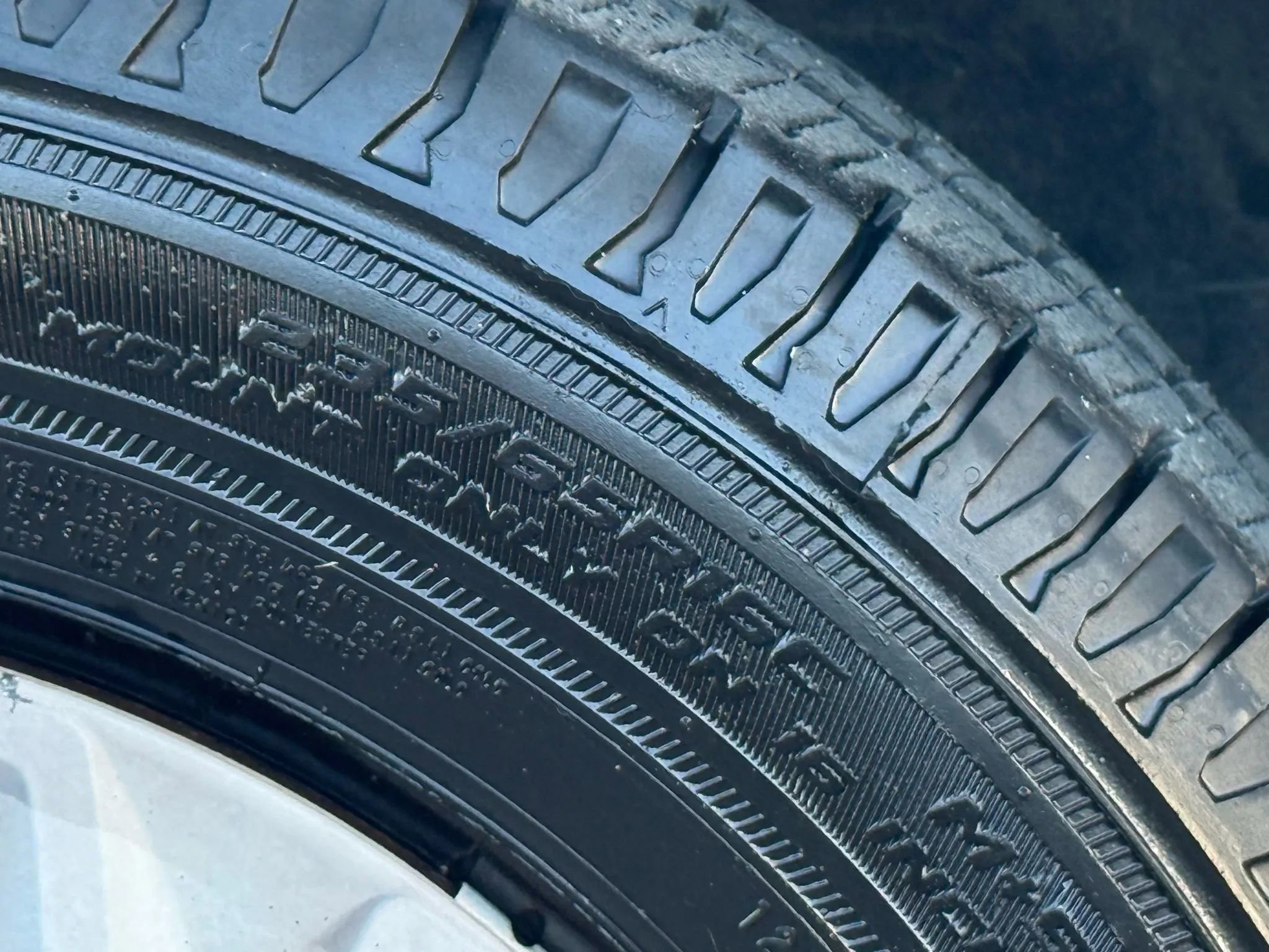 Used 2017 Ford Transit 350 148 Medium Roof RWD image 23