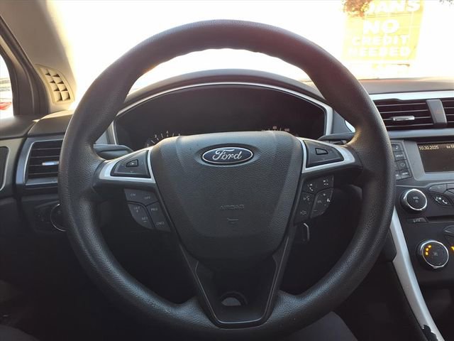 Used 2013 Ford Fusion S FWD image 18