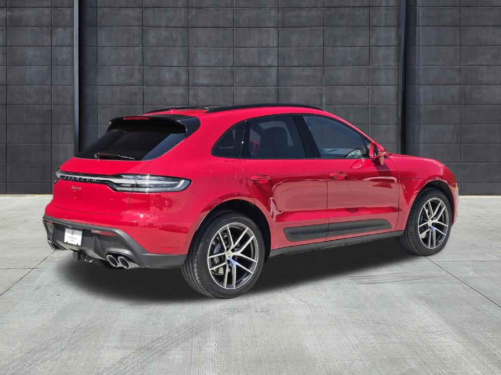 New 2026 Porsche Macan AWD/4WD image 8