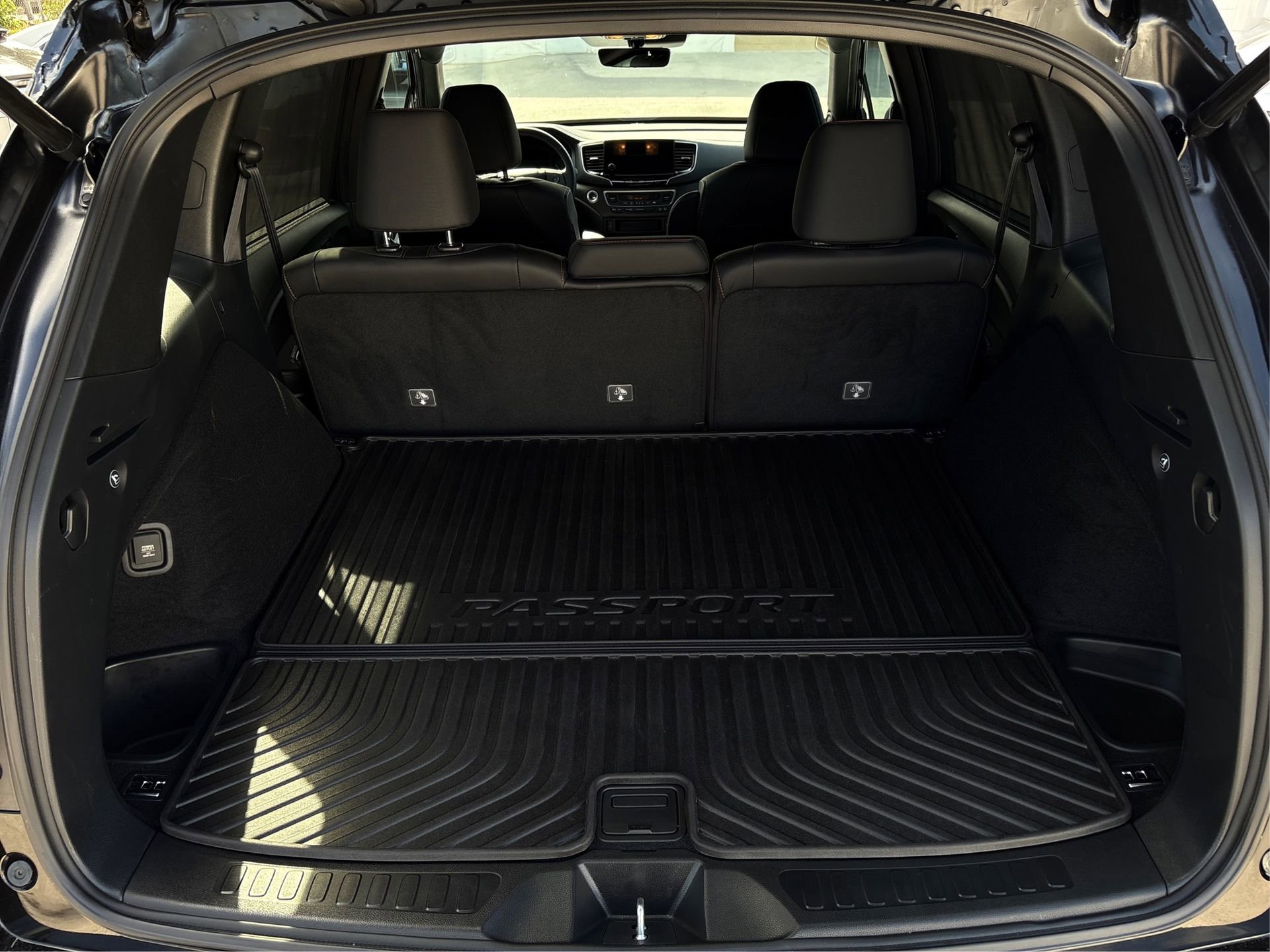 Used 2023 Honda Passport TrailSport image 11