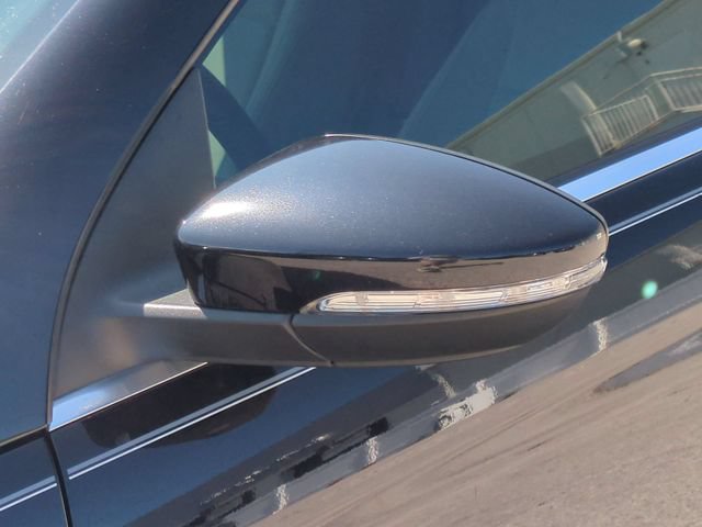 Used 2015 Volkswagen Eos Komfort FWD image 12