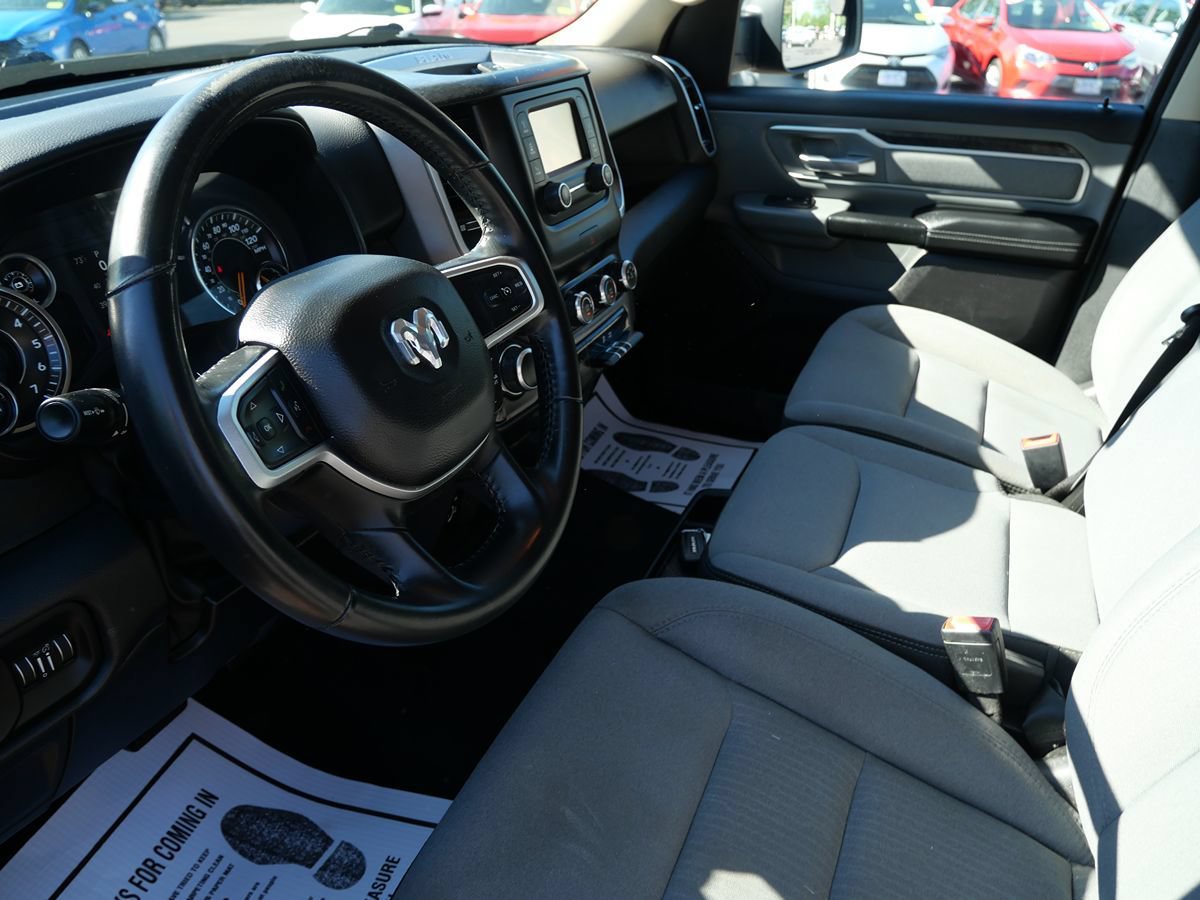Used 2019 RAM 1500 Big Horn AWD/4WD image 12