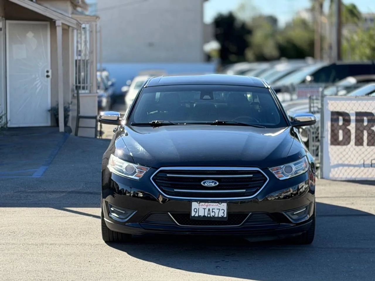 Used 2017 Ford Taurus Limited image 47