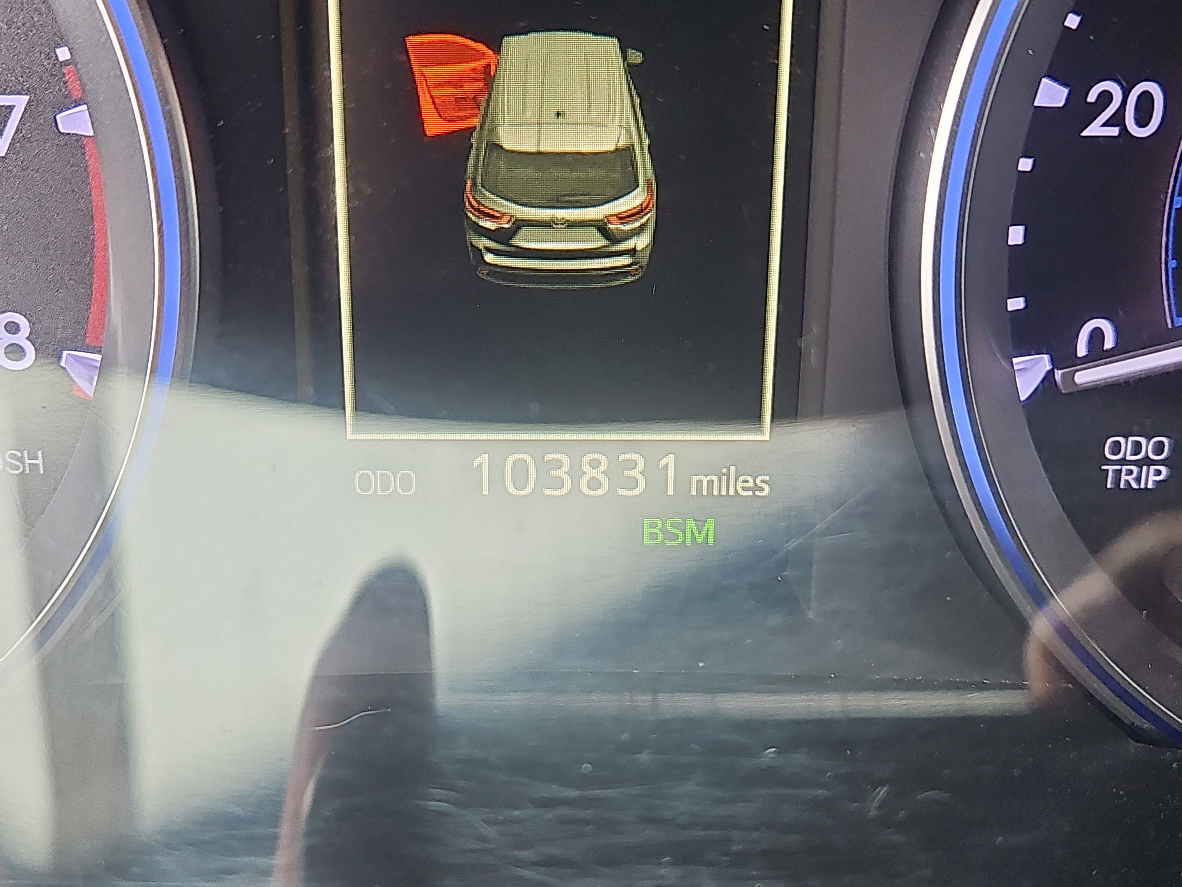 Used 2018 Toyota Highlander XLE image 6