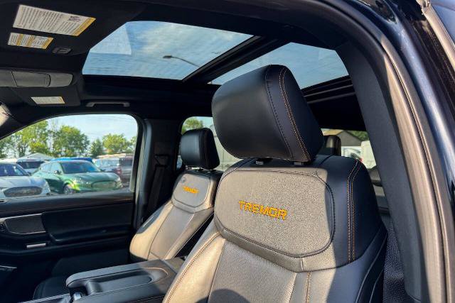 Certified 2025 Ford Expedition Tremor AWD/4WD image 25