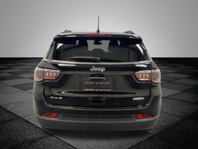 Used 2023 Jeep Compass Latitude w/ Sun and Sound Group AWD/4WD image 6
