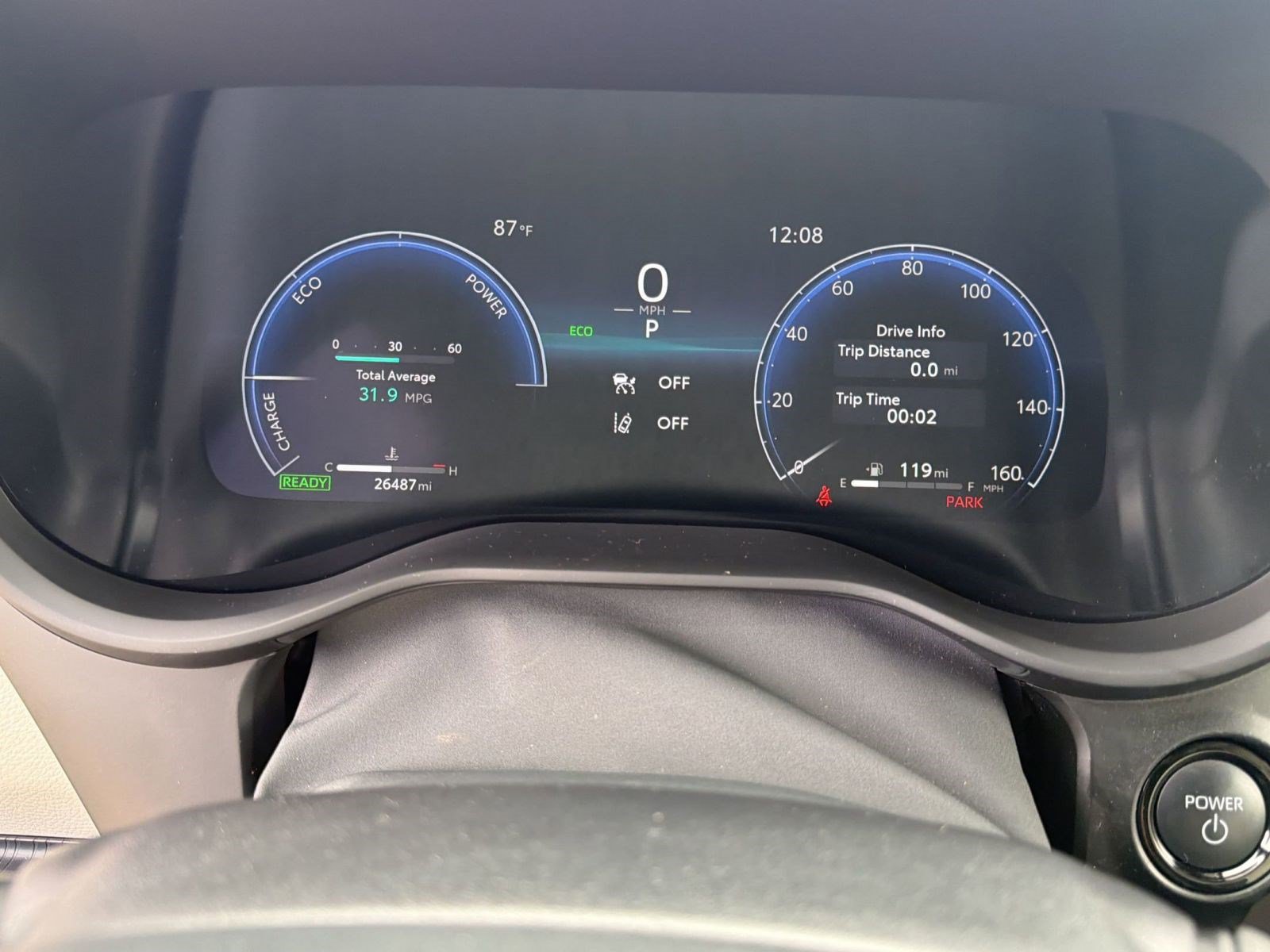 Used 2025 Toyota Sienna Platinum FWD image 18