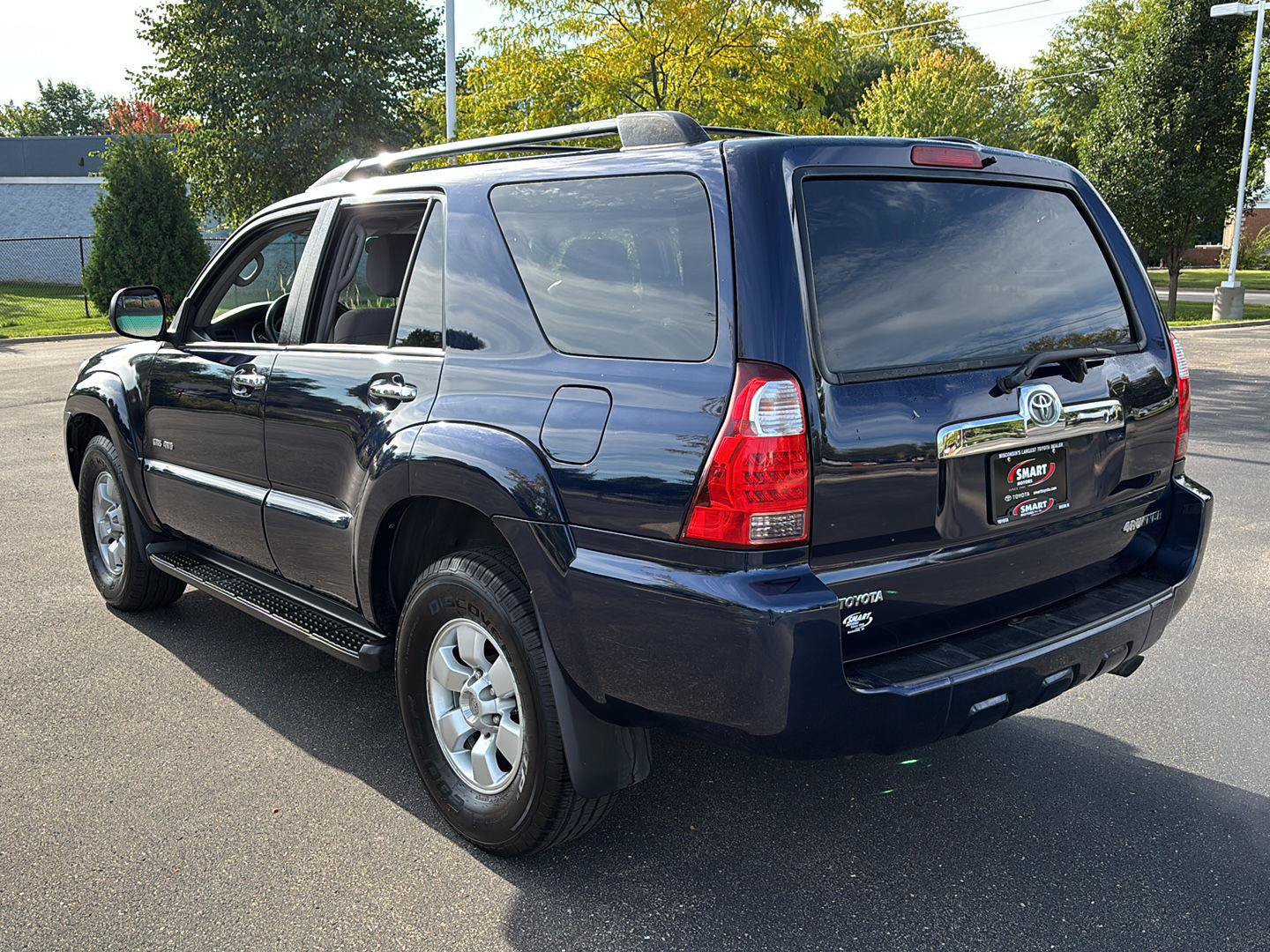Used 2007 Toyota 4Runner SR5 AWD/4WD image 15