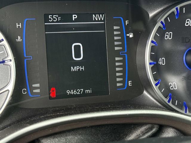 Used 2017 Chrysler Pacifica LX FWD image 15