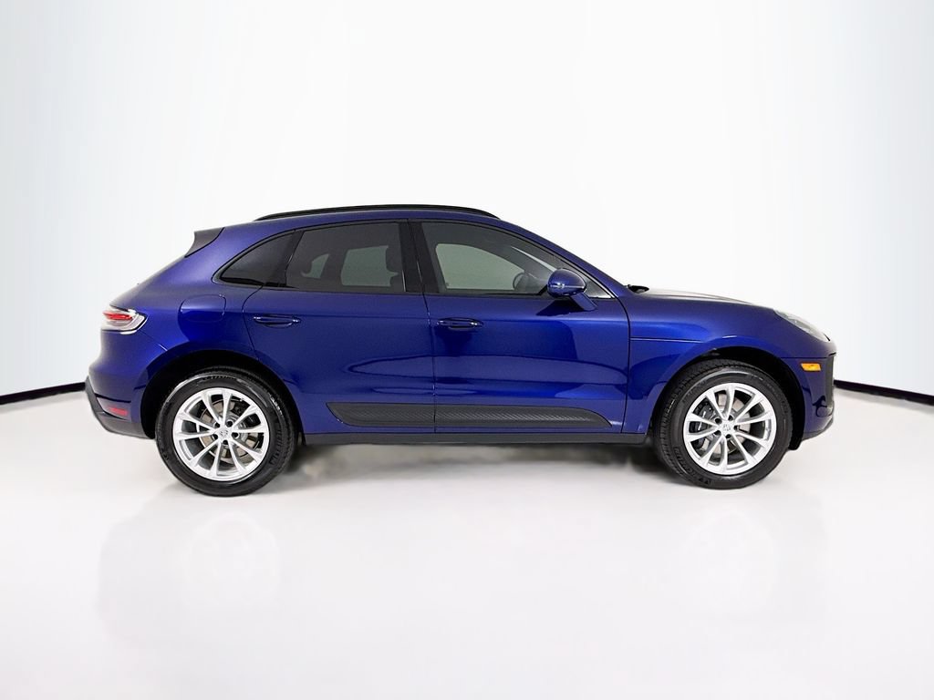 New 2026 Porsche Macan AWD/4WD image 8