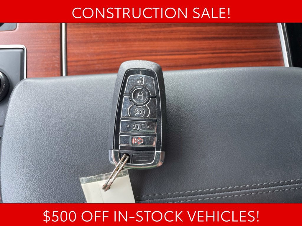Used 2022 Lincoln Navigator Reserve AWD/4WD image 25