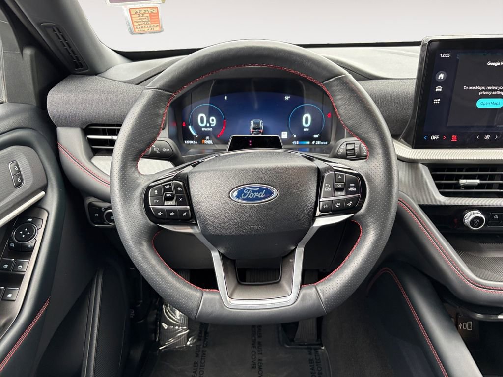 Used 2025 Ford Explorer ST-Line w/ ST-Line Street Pack AWD/4WD image 15