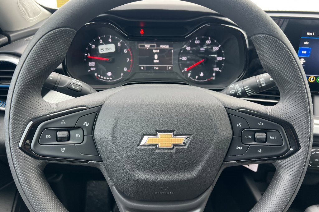 New 2026 Chevrolet Trax LS w/ LS Convenience Package image 18